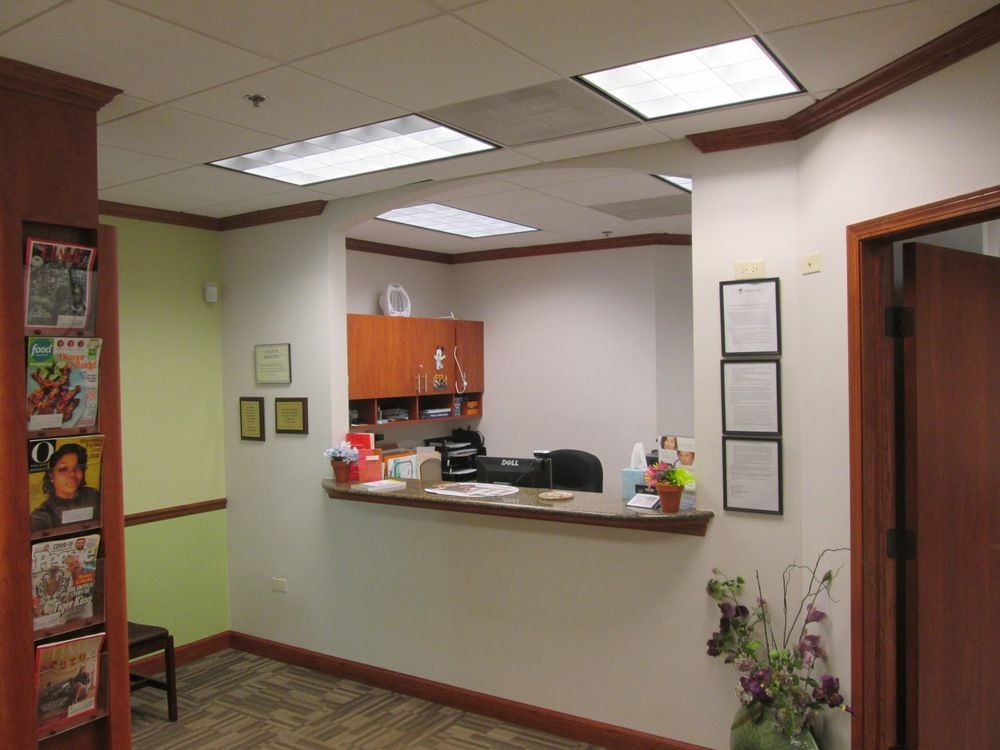 Medical Office Condo for Sale or Lease: 2435 Dean St Unit C, St Charles, IL 60175